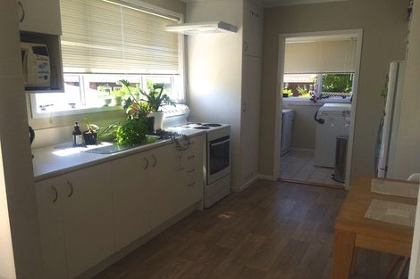 Photo of property in 19a Otakau Road, Milford, Auckland, 0620