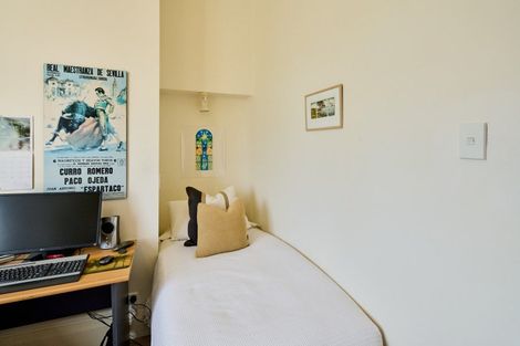 Photo of property in 2 Hay Street, Oriental Bay, Wellington, 6011