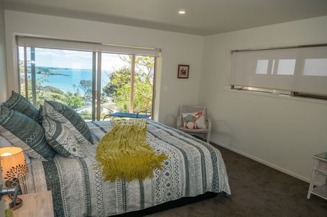 Photo of property in 16 Rangikapiti Road, Coopers Beach, 0420