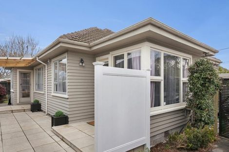 Photo of property in 1/256 Ilam Road, Burnside, Christchurch, 8053