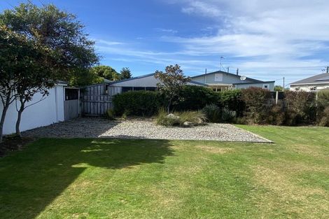 Photo of property in 8 Barrett Place, Carterton, 5713