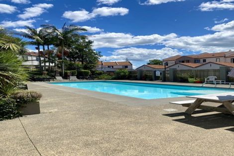 Photo of property in 48/21 Armoy Drive, East Tamaki, Auckland, 2016