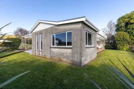 Photo of property in 826 Mokau Road, Mimi, Urenui, 4377