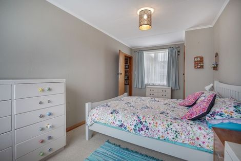 Photo of property in 24 Herrington Street, Foxton, 4814