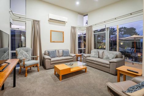 Photo of property in 166 Sands Crescent, Matarangi, Whitianga, 3592