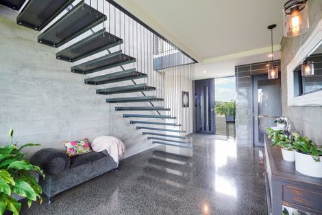 Photo of property in 89 Sunrise Drive, Seaward Bush, Invercargill, 9812