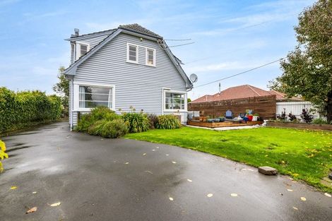 Photo of property in 212 Weston Road, St Albans, Christchurch, 8052