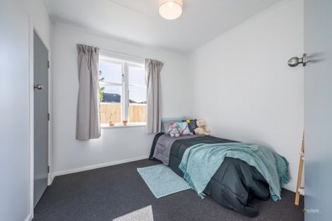 Photo of property in 23 Dover Road, Wainuiomata, Lower Hutt, 5014