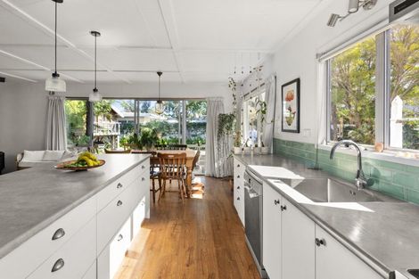 Photo of property in 26 Herrick Street, Marewa, Napier, 4110