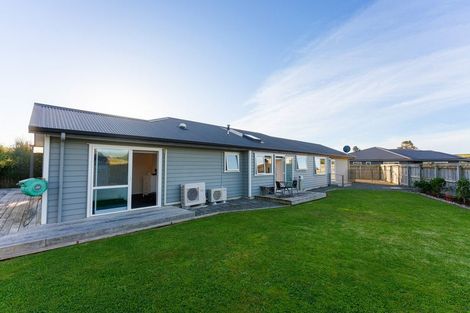 Photo of property in 7 Te Wiremu Lane, Otaki, 5512