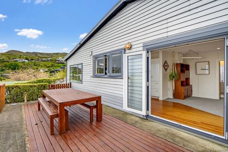 Photo of property in 10 Cornwall Road, Lyttelton, 8082