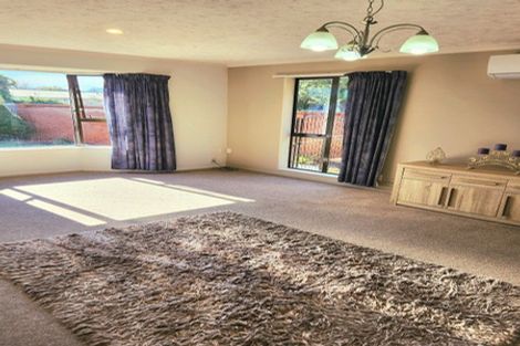 Photo of property in 1/35 Division Street, Riccarton, Christchurch, 8041