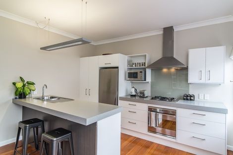 Photo of property in 122 Hamilton Road, Hataitai, Wellington, 6021