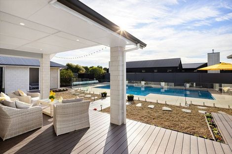 Photo of property in 85 Alan Livingston Drive, Cambridge, 3434