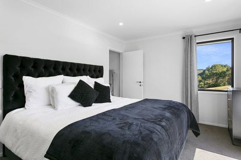 Photo of property in 1 Lemonwood Lane, Kinloch, Taupo, 3377