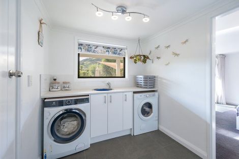 Photo of property in 76 Tui Glen Road, Atawhai, Nelson, 7010