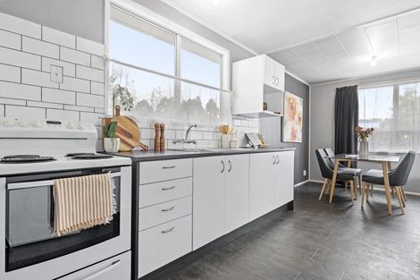 Photo of property in 69 Homedale Street, Pukehangi, Rotorua, 3015