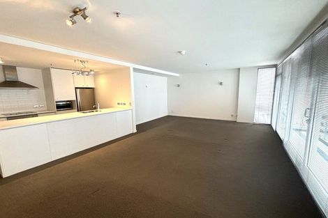Photo of property in Montreaux Apartments, 4h/164 The Terrace, Wellington Central, Wellington, 6011