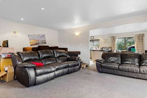 Photo of property in 33b Lochee Road, Upper Riccarton, Christchurch, 8041