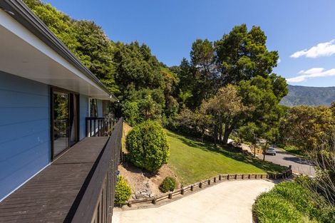 Photo of property in 17 Beach Place, Havelock, 7100