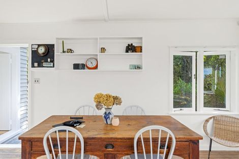 Photo of property in 25 Matheson Bay Road, Leigh, 0985