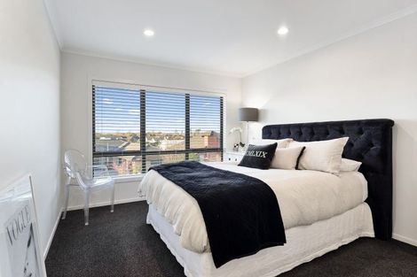 Photo of property in 2/7 The Link, Flagstaff, Hamilton, 3210