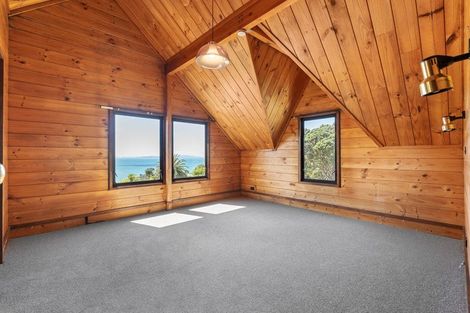 Photo of property in 22 Durness Place, Red Beach, 0932