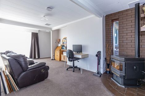Photo of property in 9 Oakleigh Crescent, Oamaru North, Oamaru, 9400