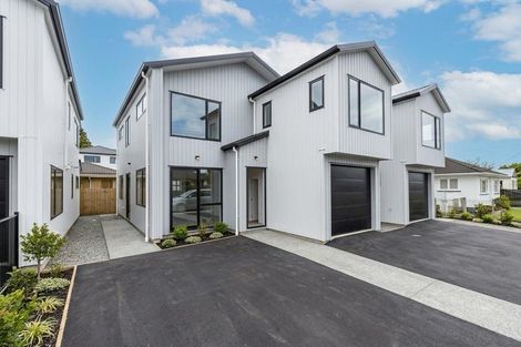 Photo of property in 47 Cambridge Terrace, Papatoetoe, Auckland, 2025