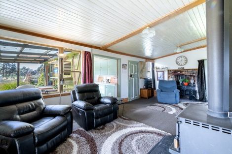 Photo of property in 9 Derby Street, Wairio, Otautau, 9689