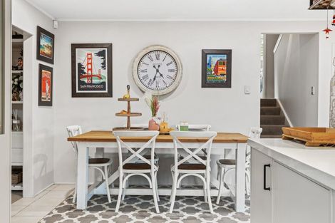 Photo of property in 1/6 Oystergrove Road, West Harbour, Auckland, 0618