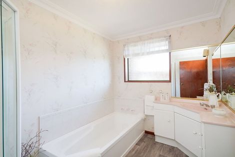 Photo of property in 124 Kildare Drive, Waikiwi, Invercargill, 9810