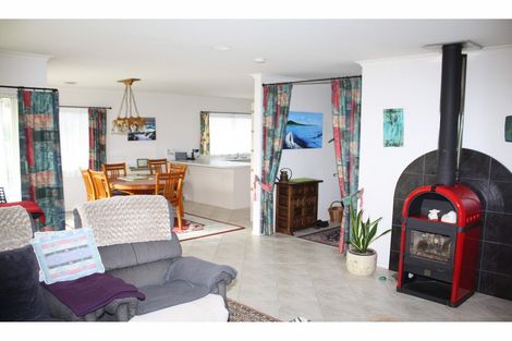 Photo of property in 11 Bush Haven Drive, Te Kamo, Whangarei, 0112