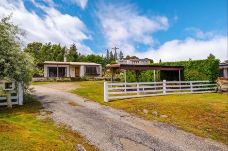 Photo of property in 27 Beacon Point Road, Wanaka, 9305