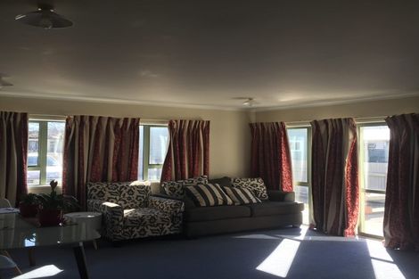 Photo of property in 212a Lascelles Street, Saint Leonards, Hastings, 4120