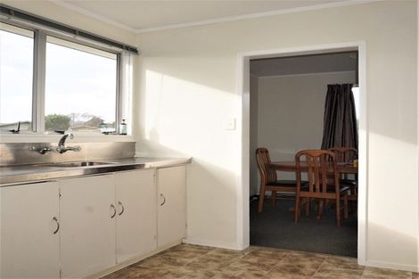 Photo of property in 6 Ryder Crescent, Levin, 5510