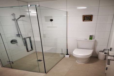 Photo of property in 24 Rewa Rewa Lane, Orewa, 0931