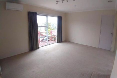 Photo of property in 2/26a Sunnynook Road, Sunnynook, Auckland, 0620