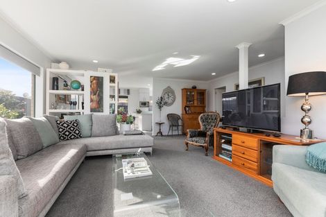 Photo of property in 39 Rosberg Place, Mount Maunganui, 3116