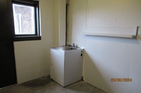 Photo of property in 90 Royal Road, Massey, Auckland, 0614