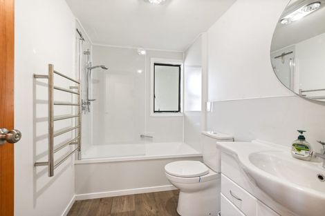 Photo of property in 10 Te Ana Place, Lynmore, Rotorua, 3010