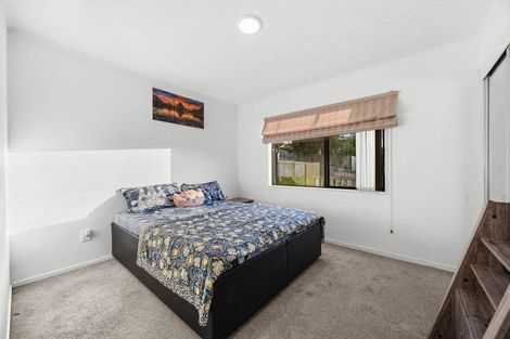 Photo of property in 1/34a Helena Street, Massey, Auckland, 0614