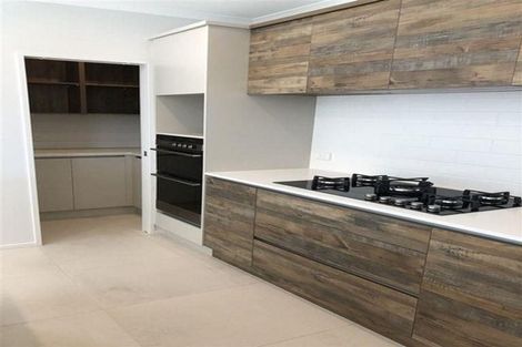 Photo of property in 82 Te Napi Drive, Takanini, 2112