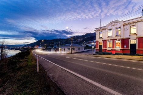 Photo of property in 247 Ravensbourne Road, Ravensbourne, Dunedin, 9022