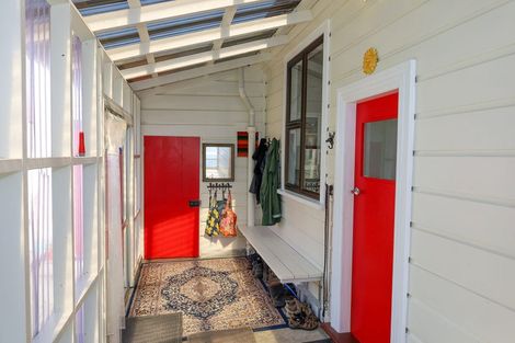 Photo of property in 36 Irvine Street, Lawrence, 9532