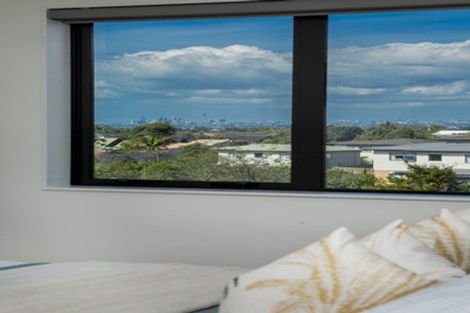 Photo of property in 10a Mescal Street, Massey, Auckland, 0614