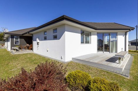 Photo of property in 6 Raupo Crescent, Wharewaka, Taupo, 3330