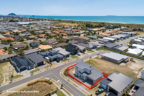Photo of property in 1 Tuangi Way, Papamoa Beach, Papamoa, 3118
