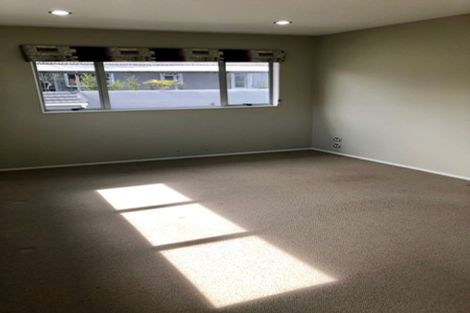 Photo of property in 25a William Souter Street, Forrest Hill, Auckland, 0620