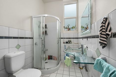 Photo of property in Hb Apartments, 4/3 Holland Street, Te Aro, Wellington, 6011